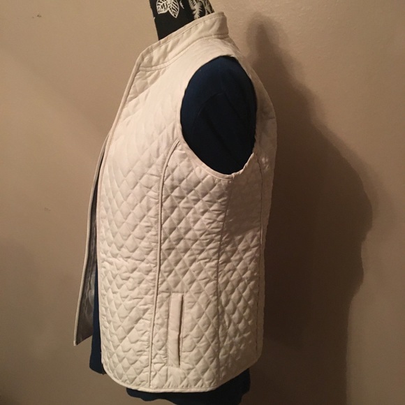 🎁2/$12 JANE ASHLEY SM CREAM FULL ZIP  THIN DIAMOND QUILT 2 POCKET VEST - Picture 3 of 10